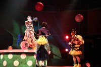 AKB48 チーム8 単独公演「Bee School」より。