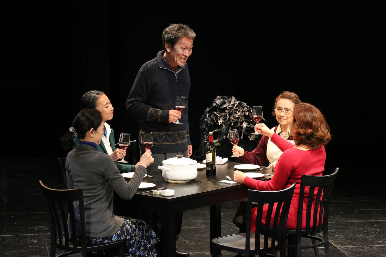 3度の冬で切り取るクロアチアの歴史、文学座「スリーウインターズ」開幕