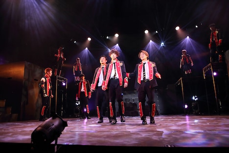 銀岩塩VOL.4 FUSIONICAL STAGE「『ABSO-METAL』～価値×時間＝幸せのメダル～」より。