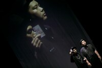 StarMachineProject scene2「はじまりの かんじょう そうこう」より。（撮影：河西沙織 / 劇団壱劇屋）