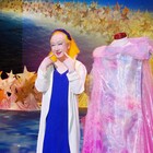 「美輪明宏の世界」プレイハウスで開幕、「世界を救える言葉は“ルンルン♪”」