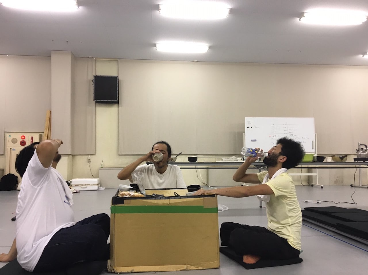 庭劇団ペニノ「笑顔の砦」神奈川・愛知公演に向け稽古中