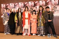 左から松村龍之介、前山剛久、元木聖也、矢崎広、若月佑美、波岡一喜、毛利亘宏。