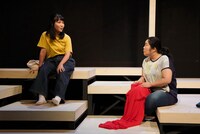 iaku「あつい胸さわぎ」より。（撮影：木村洋一）