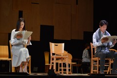 被災地に思いを、音楽朗読劇「ヘブンズ・レコード」開幕