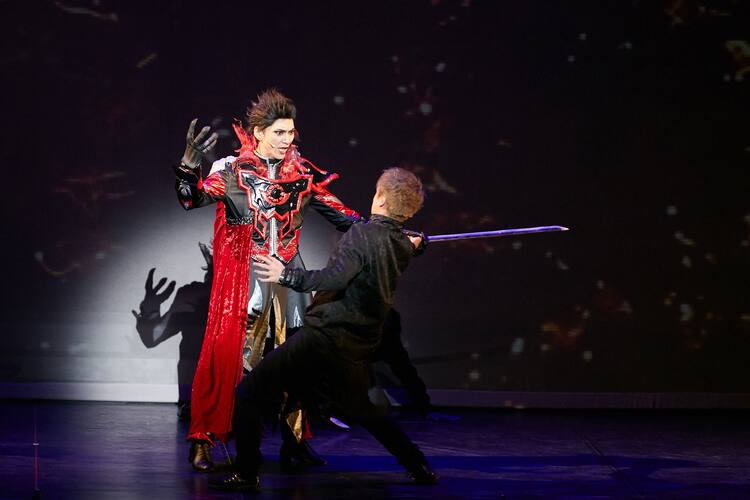 Darkness Heels 東京開幕へ 校條拳太朗ら自身の演じる 悪 語る 公演レポート コメントあり 動画あり ステージナタリー