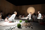 ベイビーオペラ「ムルメリ」より。(Photo by Rikimaru Hotta)