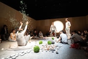 ベイビーオペラ「ムルメリ」より。(Photo by Rikimaru Hotta)