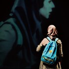 男子禁制の女子寮で聞こえた“声”は本物か?コヘスタニ3度目の来日公演