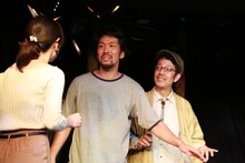 浮世企画「誰そ彼」より。（撮影：奥山郁）