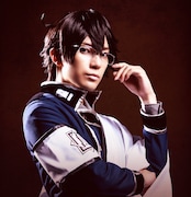 糸川耀士郎扮する島根さん。