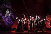 新作ミュージカル「怪人と探偵」より。（撮影：岡千里）