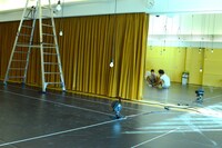 KAAT DANCE SERIES 2019 頭と口×Defracto「妖怪ケマメ：L'esprit des haricots poilus」稽古の様子。