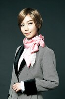 君島光輝扮するヒルデガルド・フォン・マリーンドルフ。