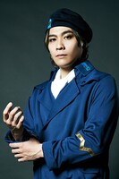 大高雄一郎扮するワルター・フォン・シェーンコップ。