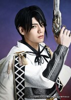 秋沢健太朗扮する帰蝶。