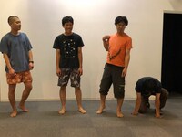 左から岡田勇人、飯塚大周、大谷能生、横田僚平。