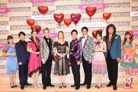 左から伊波杏樹、入野自由、中別府葵、三浦涼介、沙央くらま、村井良大、渡辺大輔、樋口日奈、大山真志、田村芽実。