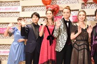 左から伊波杏樹、入野自由、中別府葵、三浦涼介、沙央くらま。