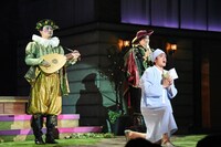 ミュージカル「ラヴズ・レイバーズ・ロスト -恋の骨折り損-」より。