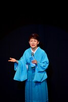 「奈々福の、惚れるひと。」より、玉川奈々福。（撮影：橘蓮二）