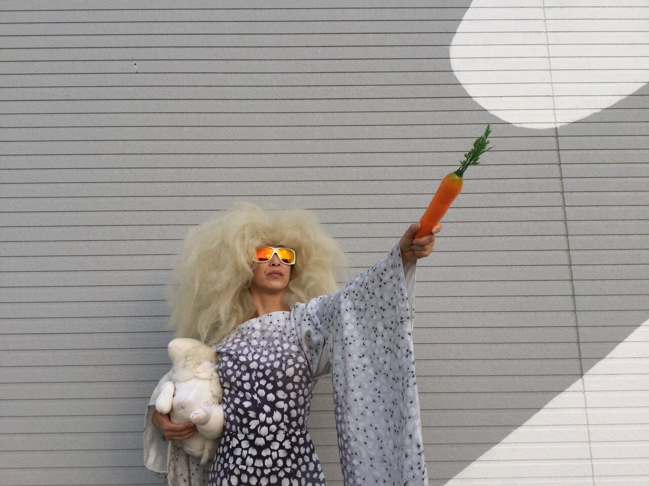 余越保子とゲルシー・ベルの「shuffleyamamba」が豊岡で