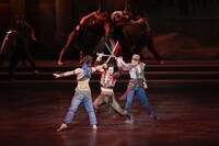 NBAバレエ団「海賊」より。