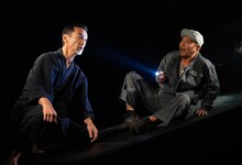 燐光群「なにもおきない」より。（撮影：姫田蘭）