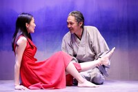 劇団印象-indian elephant- 第24回公演「瘋癲老人日記」より。（撮影：菅原康太）