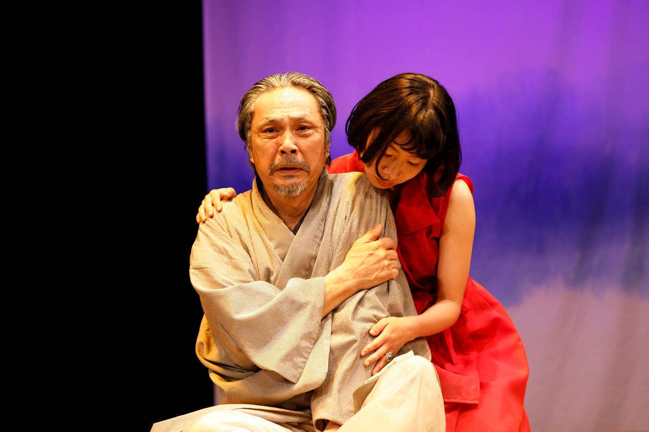 足フェチの老人を通して“死の超克”描く、劇団印象「瘋癲老人日記」スタート