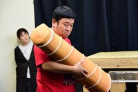 「ザ・フォーリナー The Foreigner」稽古場公開より。