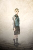 木村風太扮する少年従者。