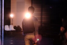 ゆうめい「姿」より。（撮影：佐々木啓太）