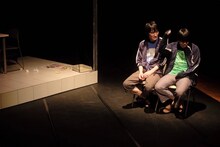 ゆうめい「姿」より。（撮影：佐々木啓太）