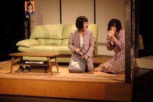 ゆうめい「姿」より。（撮影：佐々木啓太）