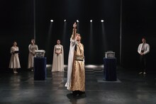 演劇集団 円「ヴェニスの商人」より。