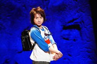 「渦が森団地の眠れない子たち」より。（撮影：田中亜紀 / 提供：ホリプロ）