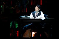 ミュージカル「ストーリー・オブ・マイ・ライフ」より。（撮影：西木義和 / 提供：ホリプロ）