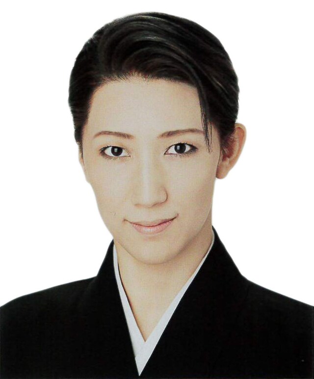 真風涼帆(c)宝塚歌劇団