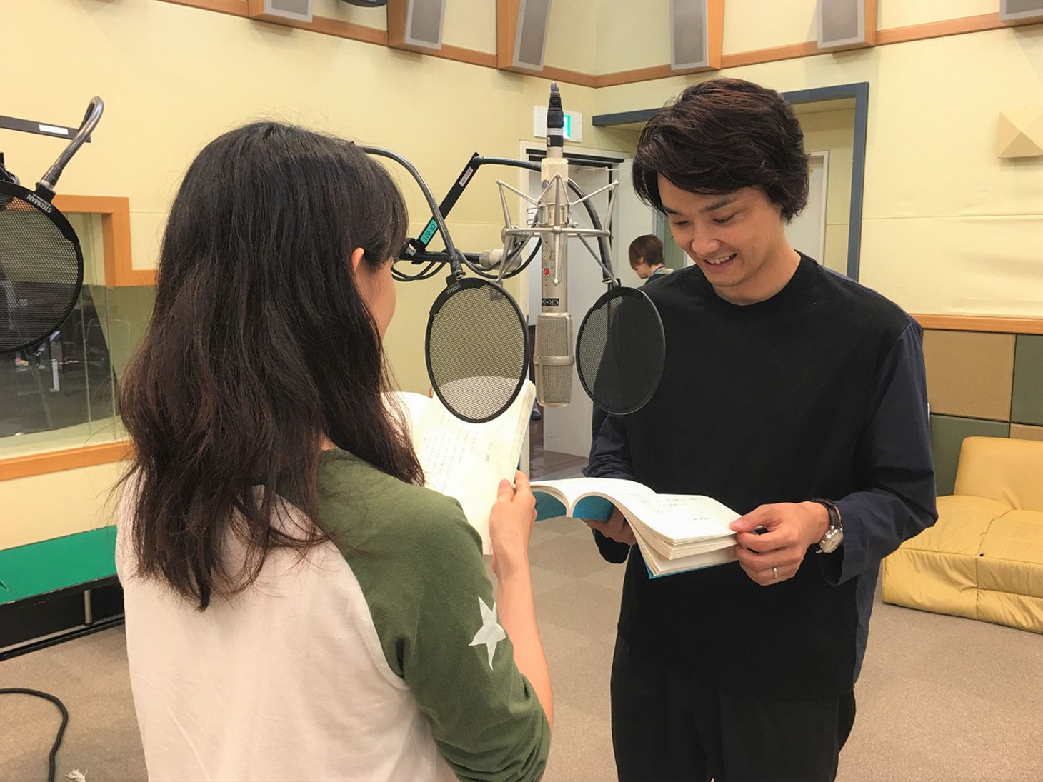 左から花總まり、井上芳雄。（写真提供：NHK）