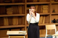 舞台「ハケンアニメ！」より。