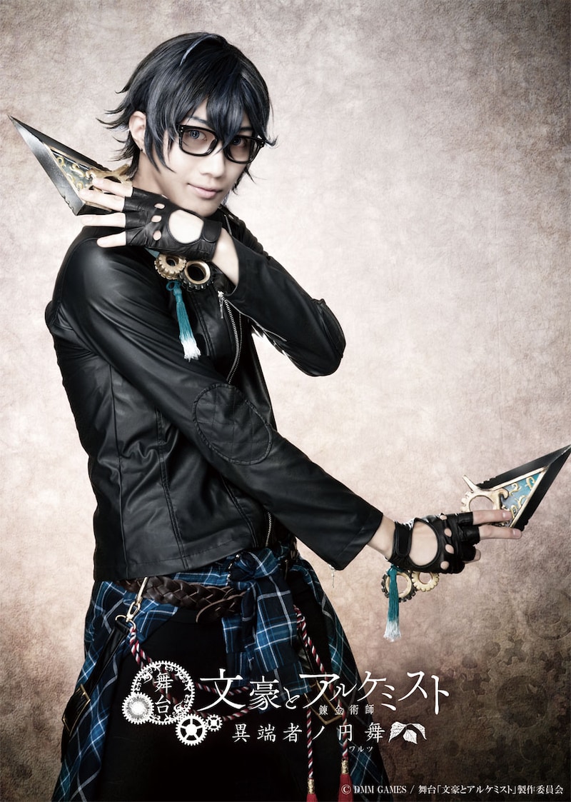 小坂涼太郎扮する坂口安吾。