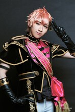 鈴木遥太扮する如月恋。