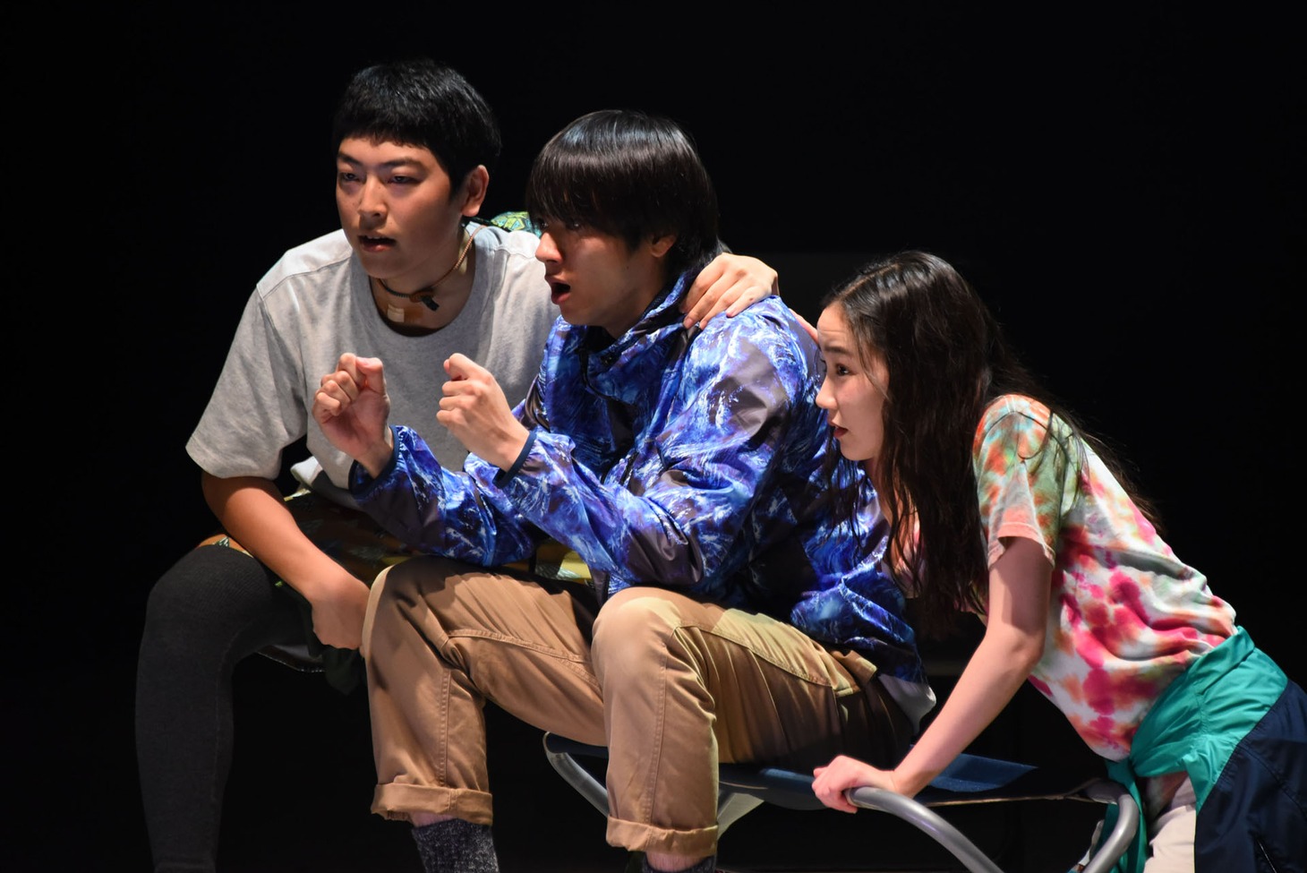 世田谷パブリックシアター＋エッチビイ「終わりのない」より。