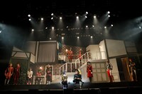 「2.5次元ダンスライブ『ツキウタ。』ステージ 第9幕『しあわせあわせ』」より。