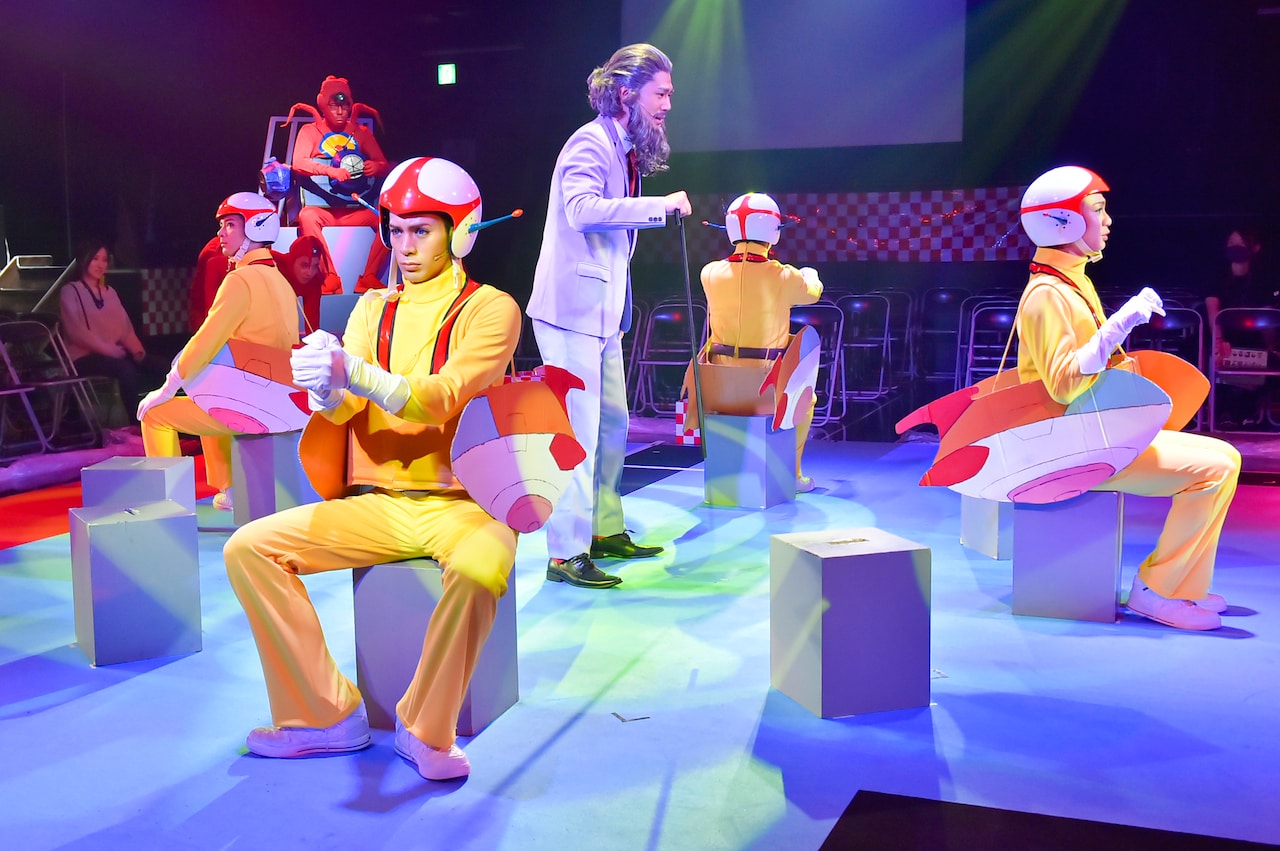 LIVEミュージカル演劇『チャージマン研! 』セット LIVEミュージカル演劇『チャージマン研!』が公演中、本編