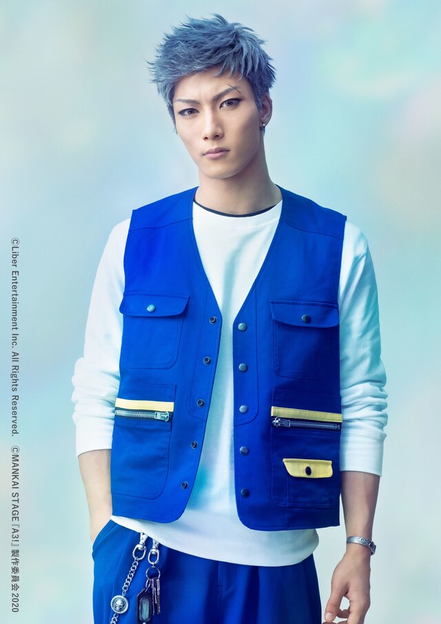 里中将道扮する新庄リョウ。