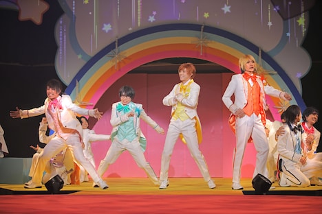 「ミラクル☆ステージ『サンリオ男子』~ハーモニーの魔法~」より。