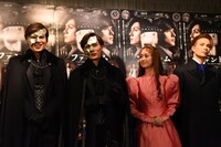 左から城田優、加藤和樹、愛希れいか、廣瀬友祐。