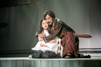 KAAT・KUNIO 共同製作 KUNIO15「グリークス」京都公演より。（撮影：井上嘉和）